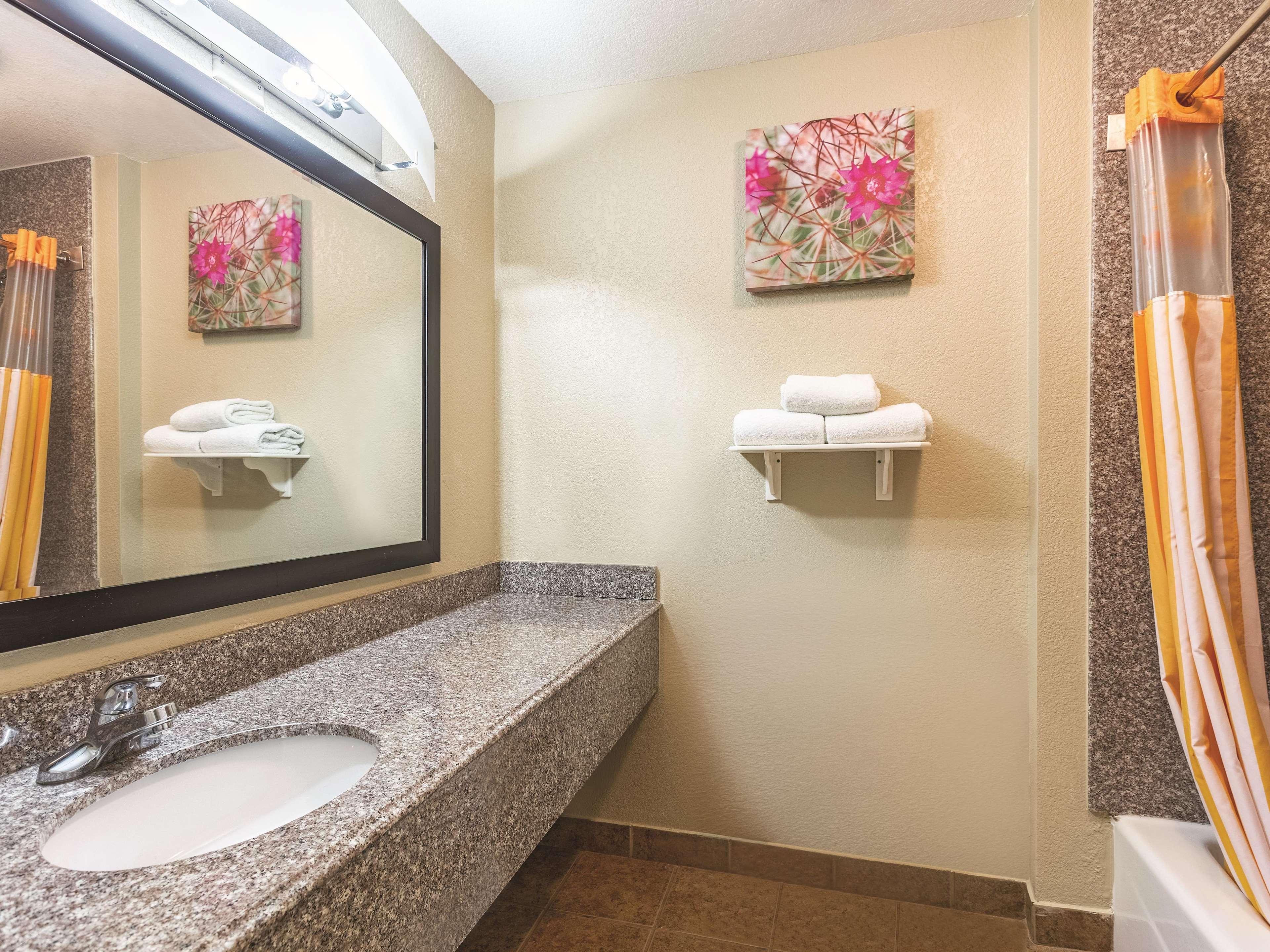 La Quinta By Wyndham Deming Exterior foto